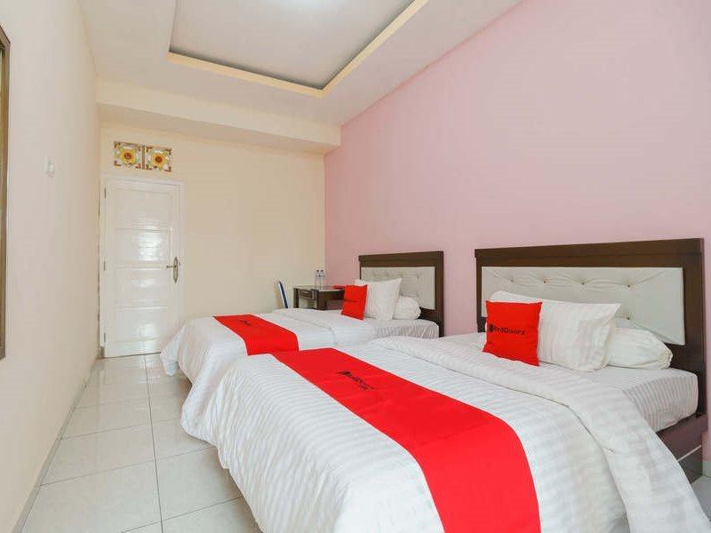 Reddoorz Syariah Near Simpang Sekip Palembang Hotel Exterior photo